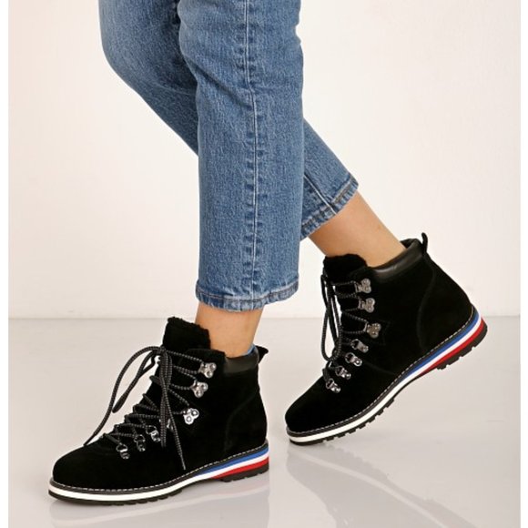 Blondo Hiking Boot - Picture 14 of 15